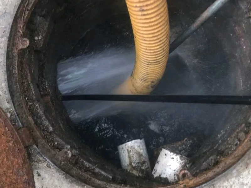 石景山老山疏通马桶>除臭新闻?